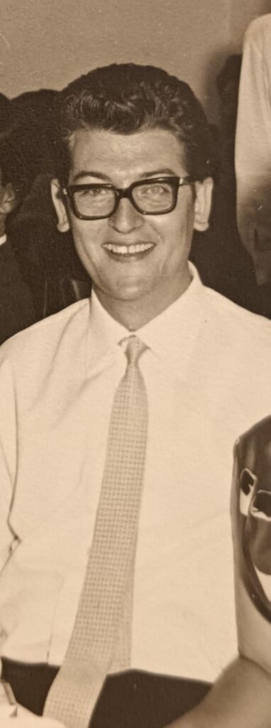 Biografia photo 2026 05 01 08 20 02